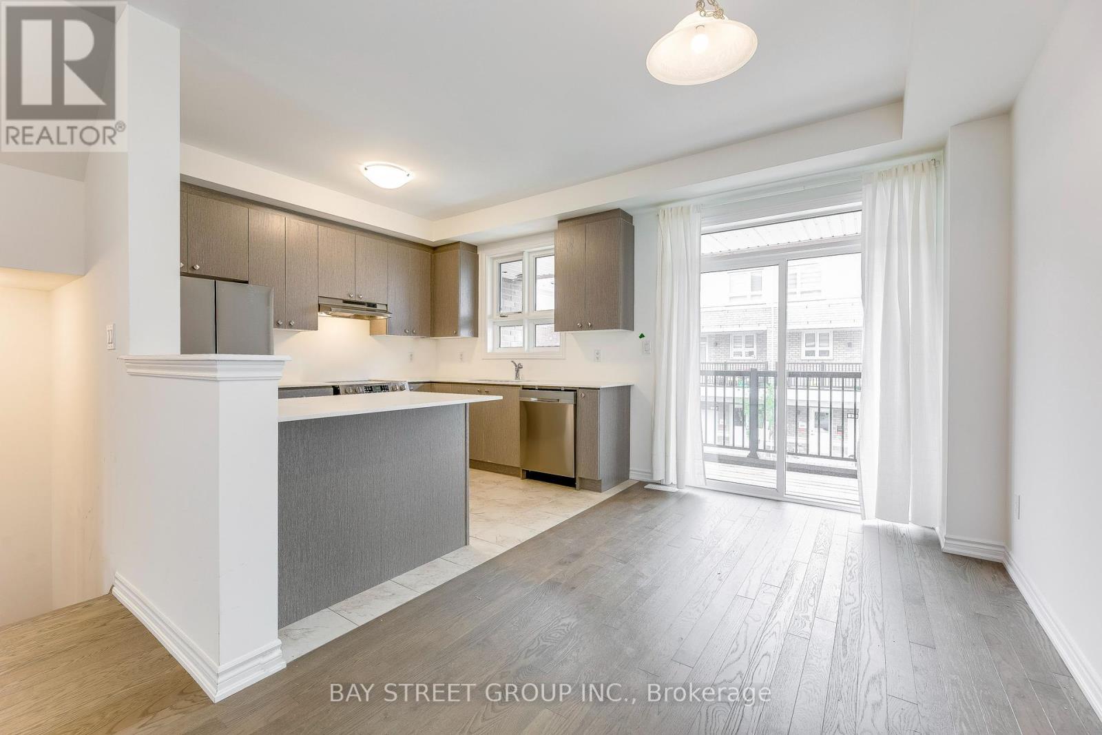 11 Massachusetts Lane, Markham, Ontario  L6E 0V6 - Photo 15 - N12385882