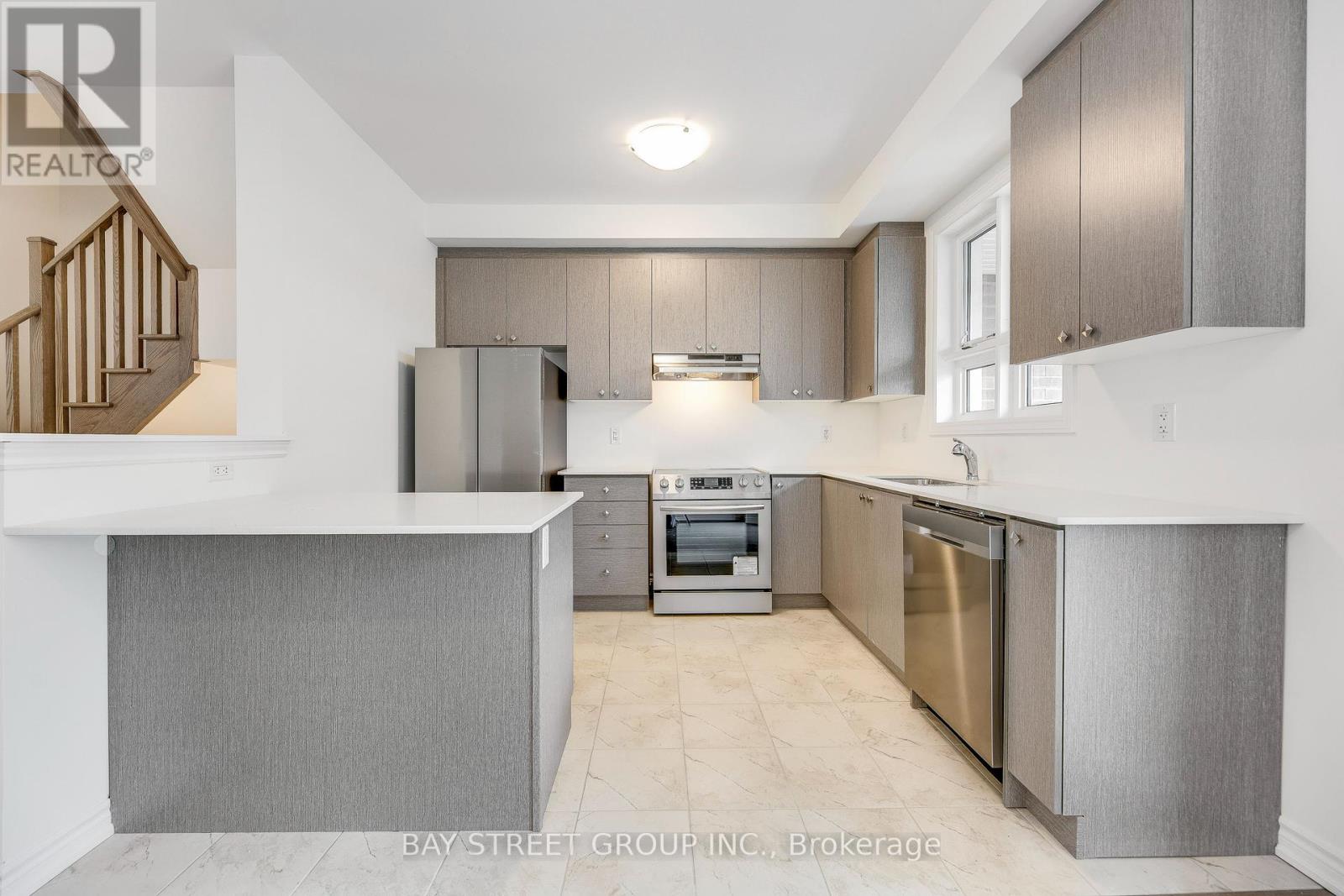 11 Massachusetts Lane, Markham, Ontario  L6E 0V6 - Photo 16 - N12385882