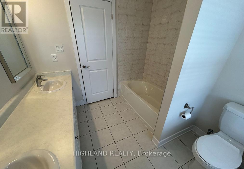 97 Bowbeer Road, Oakville, Ontario  L6H 7C5 - Photo 13 - W12385888