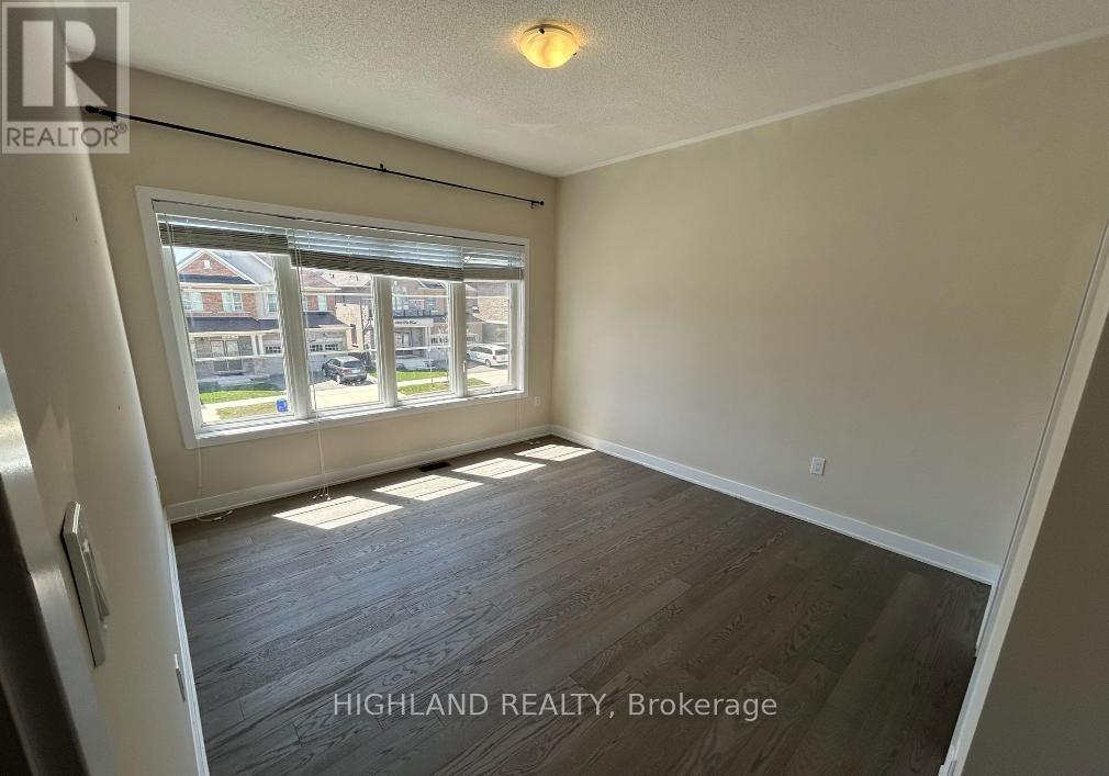 97 Bowbeer Road, Oakville, Ontario  L6H 7C5 - Photo 11 - W12385888