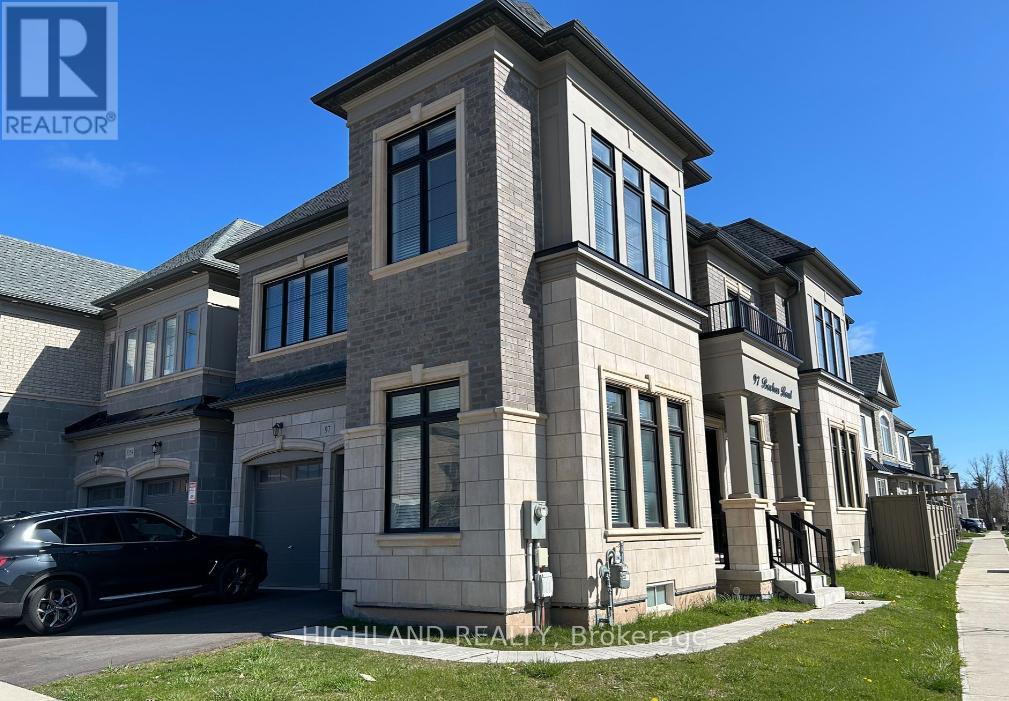 97 Bowbeer Road, Oakville, Ontario  L6H 7C5 - Photo 2 - W12385888