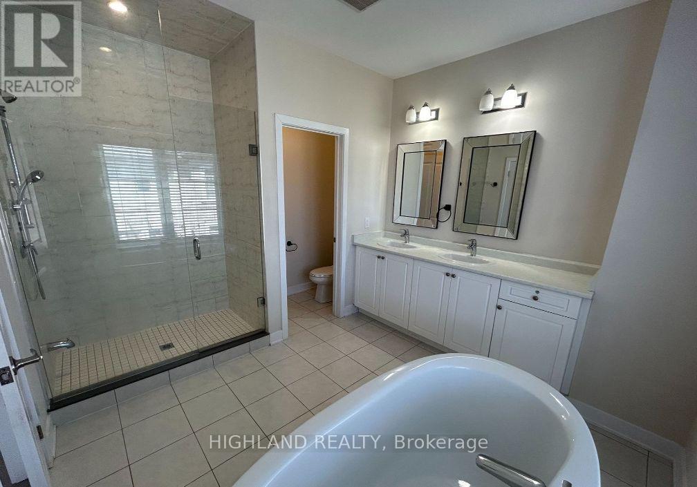 97 Bowbeer Road, Oakville, Ontario  L6H 7C5 - Photo 14 - W12385888