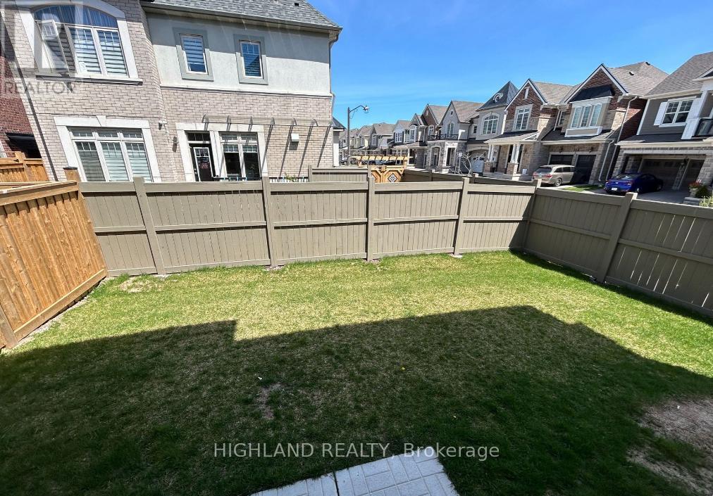 97 Bowbeer Road, Oakville, Ontario  L6H 7C5 - Photo 16 - W12385888