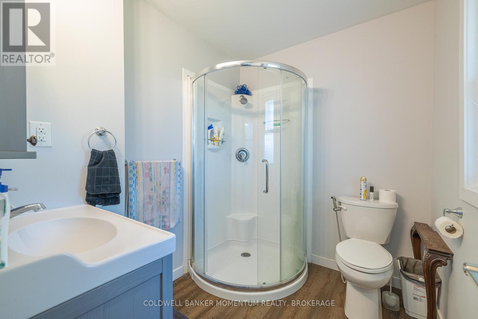 5412 Houck Drive, Niagara Falls, Ontario  L2E 1S1 - Photo 17 - X12385985