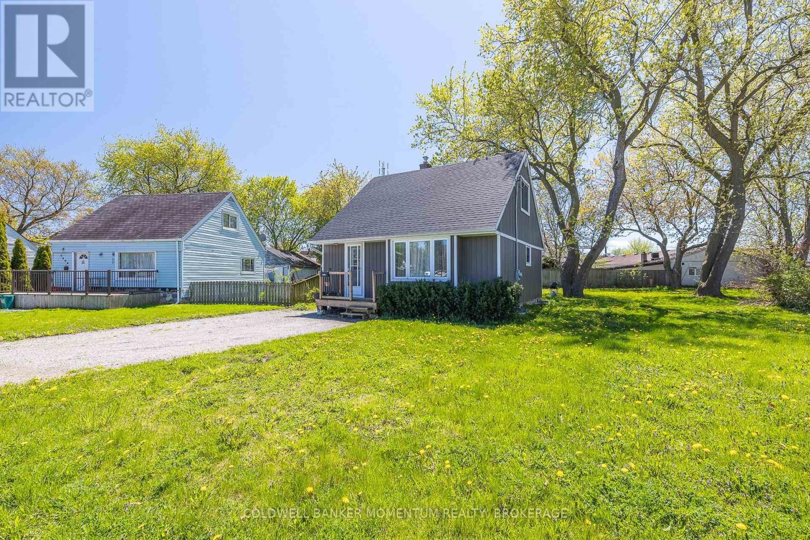 5412 Houck Drive, Niagara Falls, Ontario  L2E 1S1 - Photo 3 - X12385985