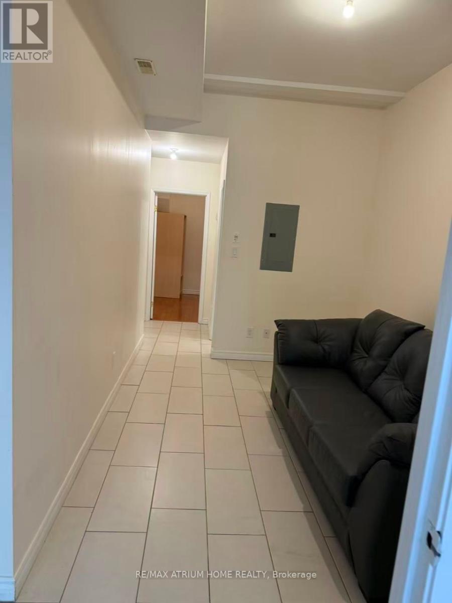 201 - 413 Spadina Avenue, Toronto, Ontario  M5T 2G6 - Photo 11 - C12385944