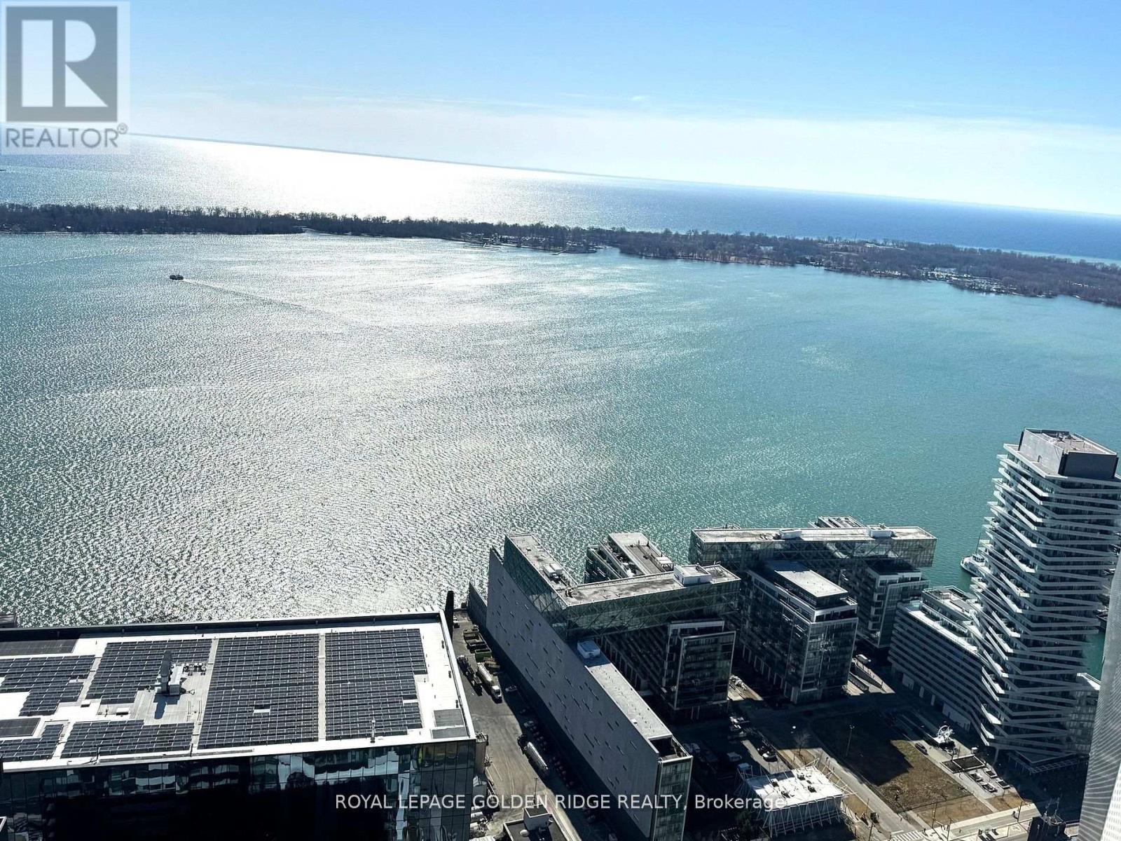 7008 - 55 Cooper Street, Toronto, Ontario  M5E 0G1 - Photo 2 - C12385948