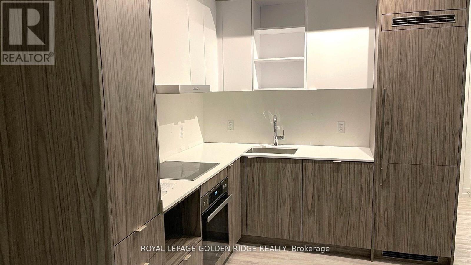 7008 - 55 Cooper Street, Toronto, Ontario  M5E 0G1 - Photo 7 - C12385948