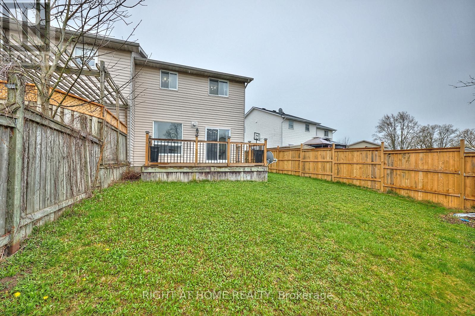 20 Station Street, Welland (Broadway), Ontario  L3C 5K7 - Photo 39 - X12385967