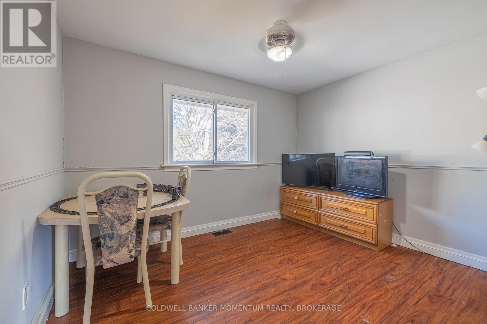 6791 O'neil Street, Niagara Falls (Stamford), Ontario  L2J 1N3 - Photo 15 - X12385991