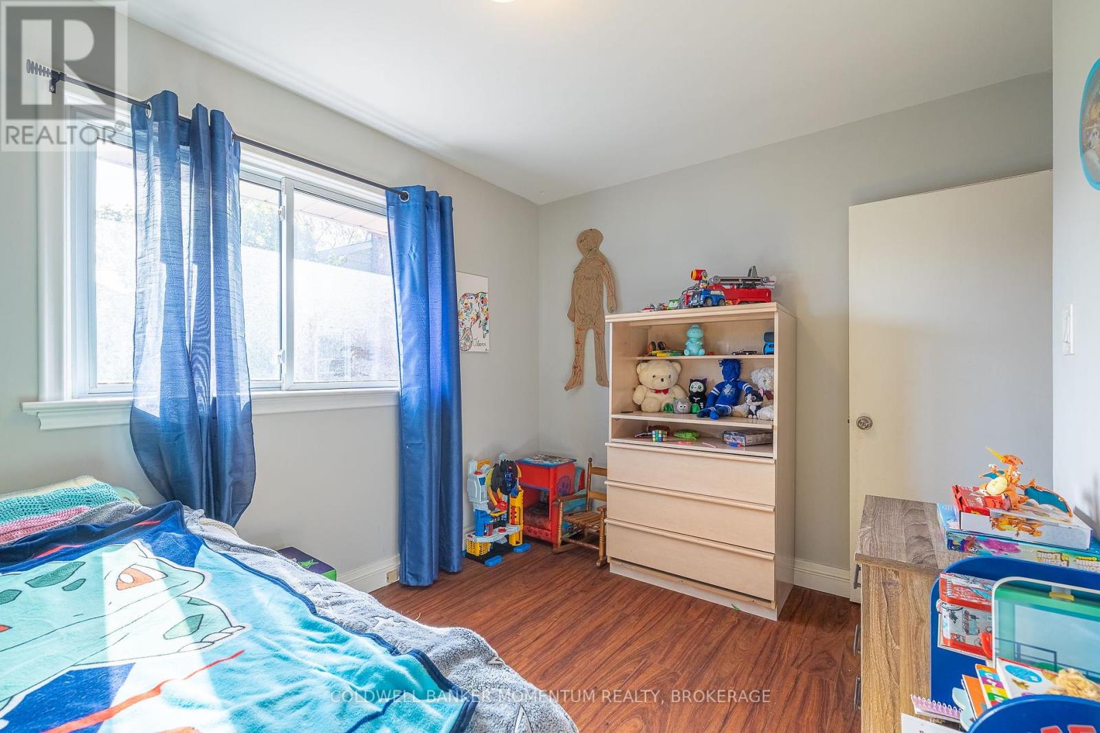 6791 O'neil Street, Niagara Falls (Stamford), Ontario  L2J 1N3 - Photo 18 - X12385991