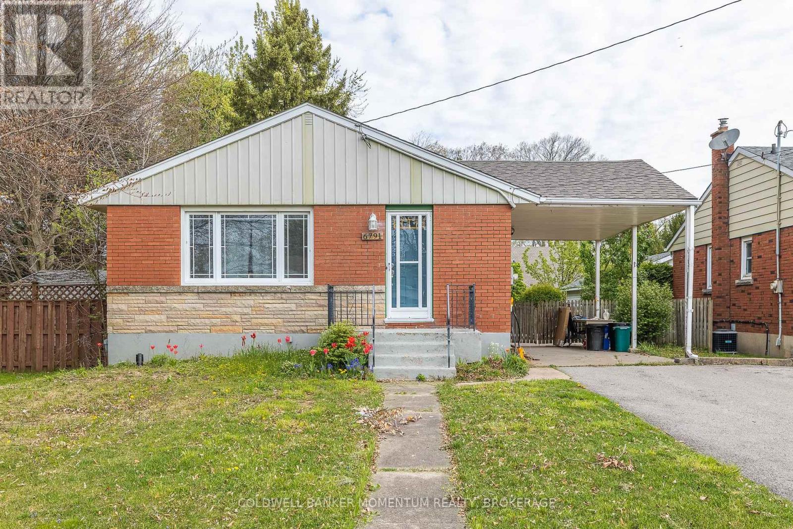 6791 O'neil Street, Niagara Falls (Stamford), Ontario  L2J 1N3 - Photo 3 - X12385991