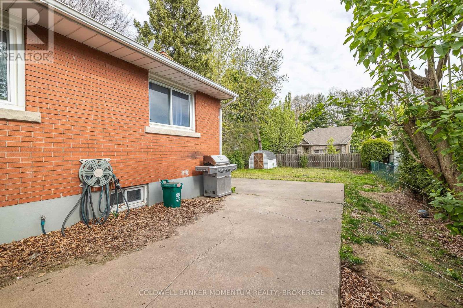 6791 O'neil Street, Niagara Falls (Stamford), Ontario  L2J 1N3 - Photo 30 - X12385991