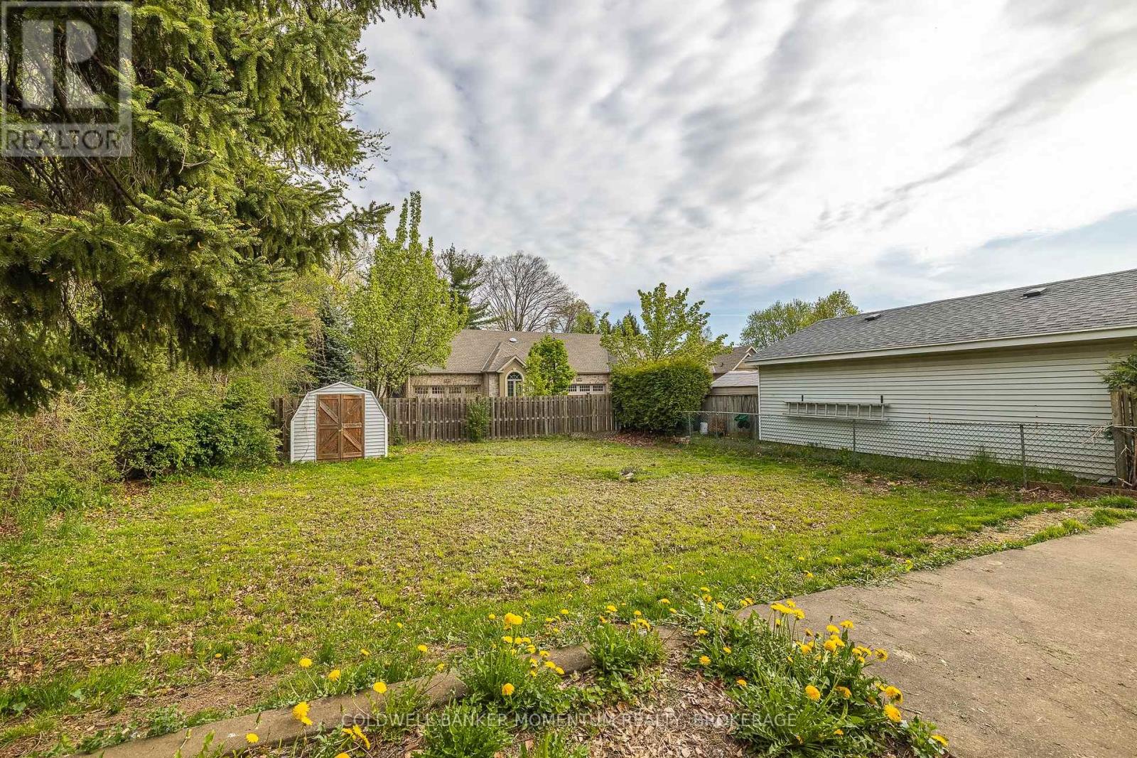 6791 O'neil Street, Niagara Falls (Stamford), Ontario  L2J 1N3 - Photo 34 - X12385991