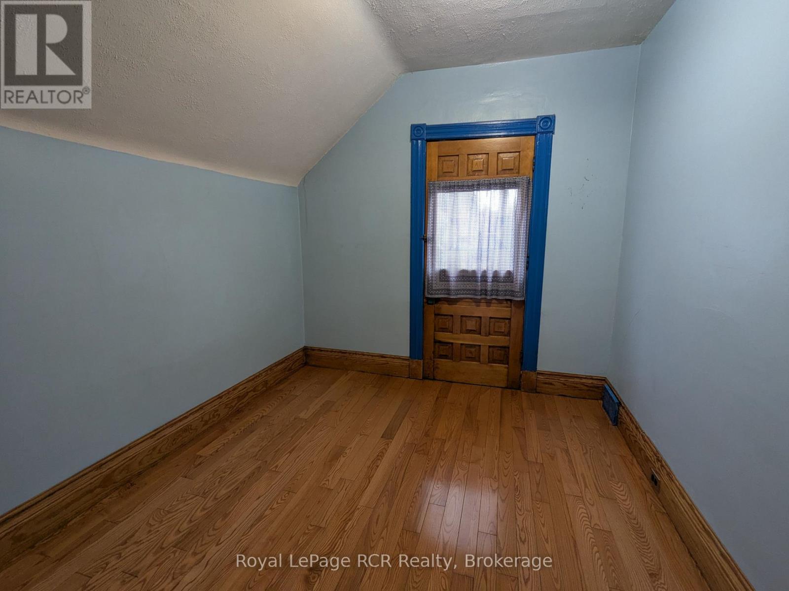 616 9th Avenue, Hanover, Ontario  N4N 2M8 - Photo 19 - X12385990