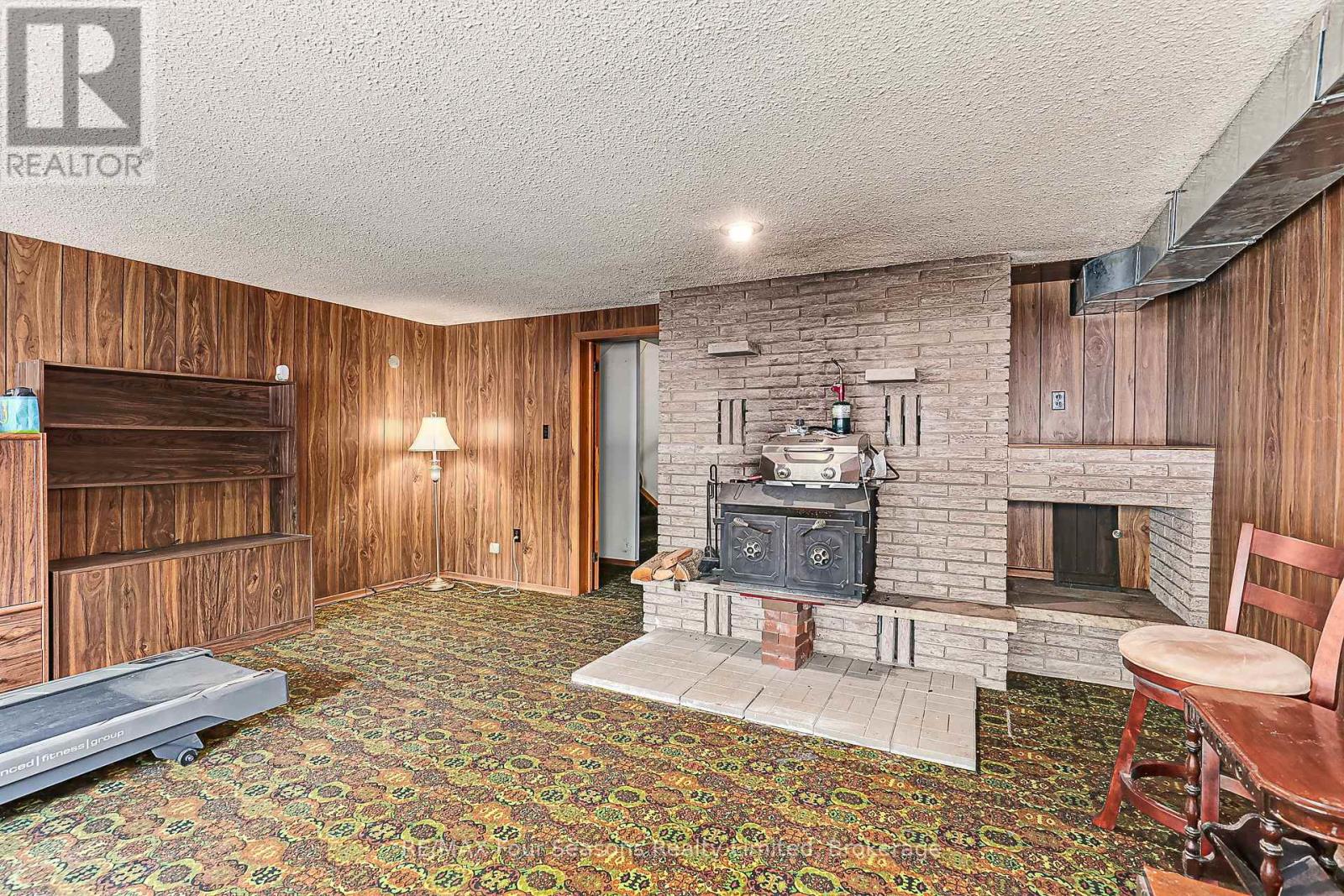 828 Oxbow Park Drive, Wasaga Beach, Ontario  L9Z 2V1 - Photo 18 - S12386000