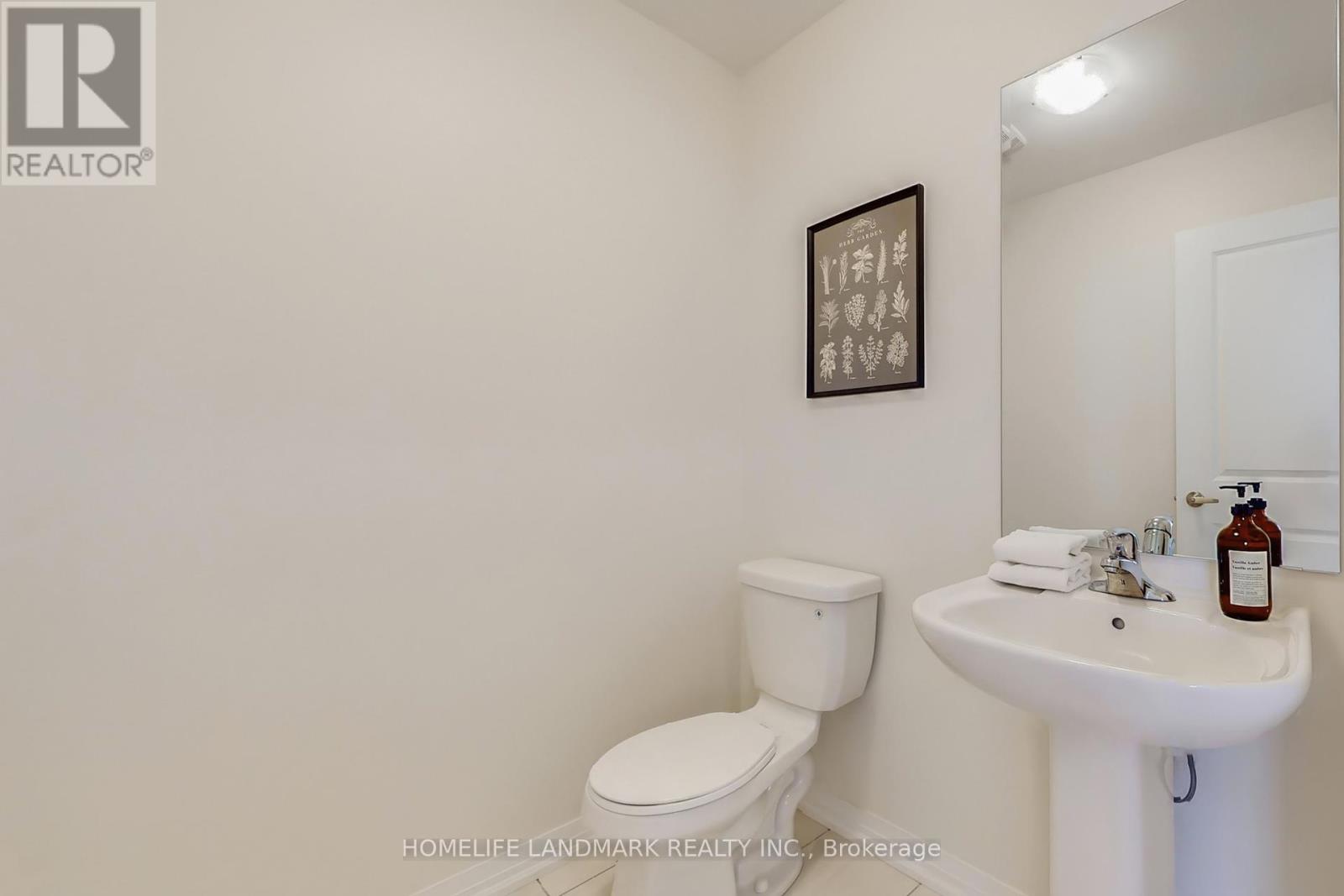 32 Sissons Way, Markham (Cedar Grove), Ontario  L6B 1R2 - Photo 17 - N12384010