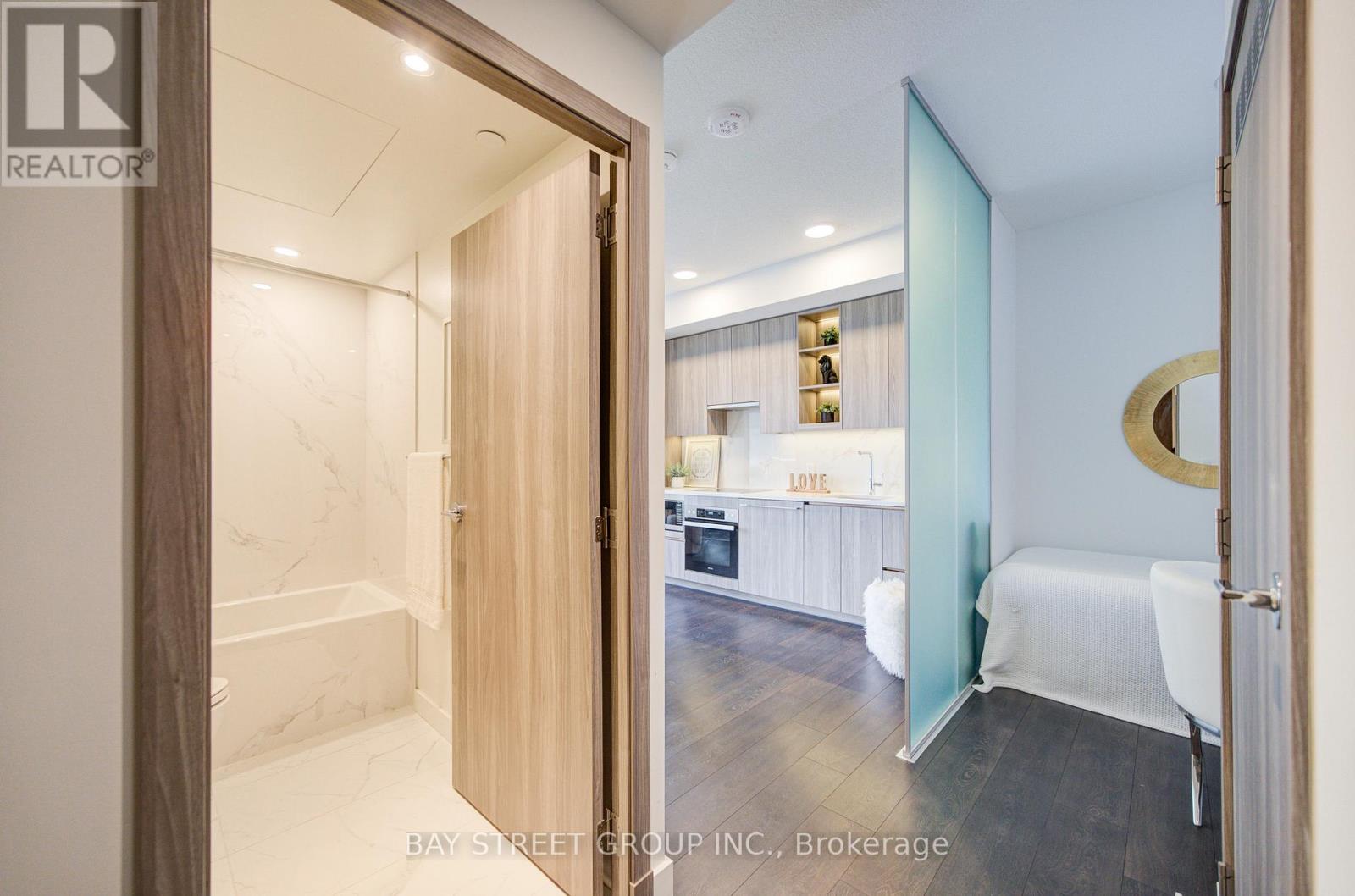 1507 - 27 Mcmahon Drive, Toronto, Ontario  M2K 0J2 - Photo 11 - C12385998