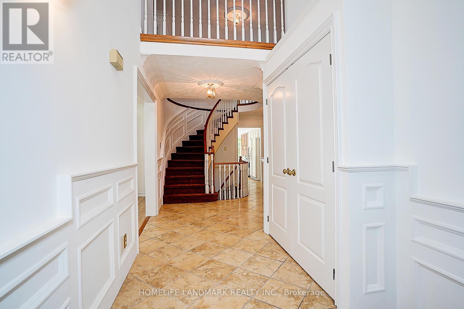 19 Bridle Court, Clarington, Ontario  L1E 2B1 - Photo 4 - E12386019