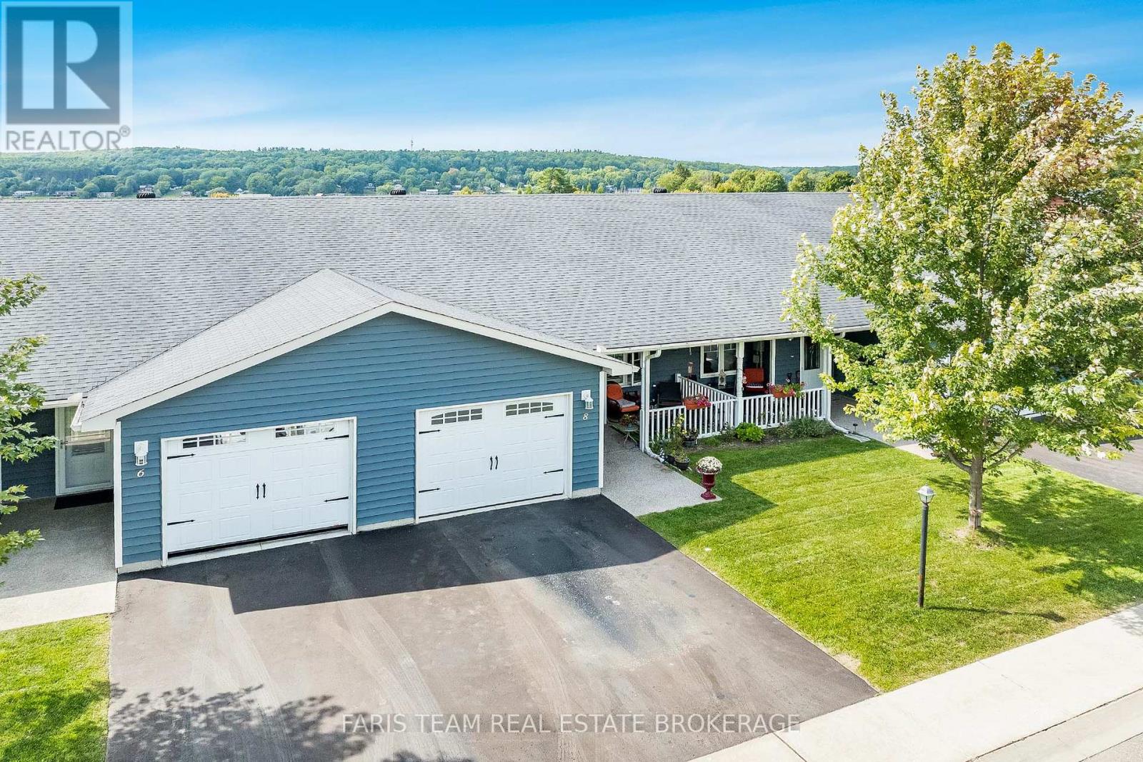 8 Chamberlain Crescent, Penetanguishene, Ontario  L9M 0A5 - Photo 1 - S12386024