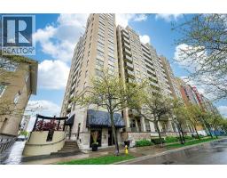 4 ELSINORE Path Unit# 402, Etobicoke, Ontario