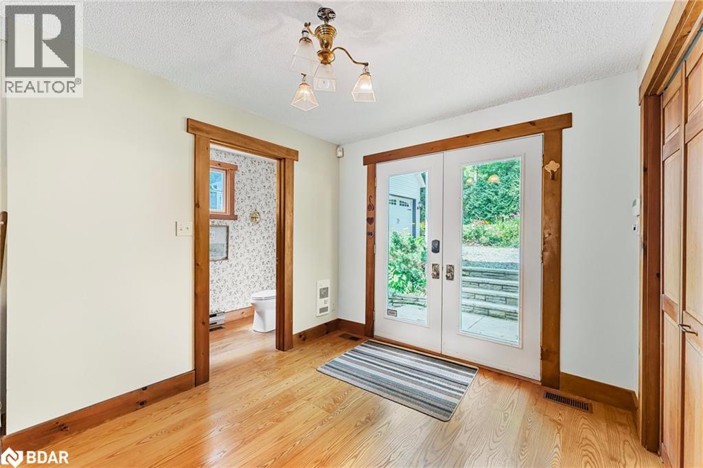 209 Bay Street Street, Shanty Bay, Ontario  L0L 2L0 - Photo 12 - 40764915