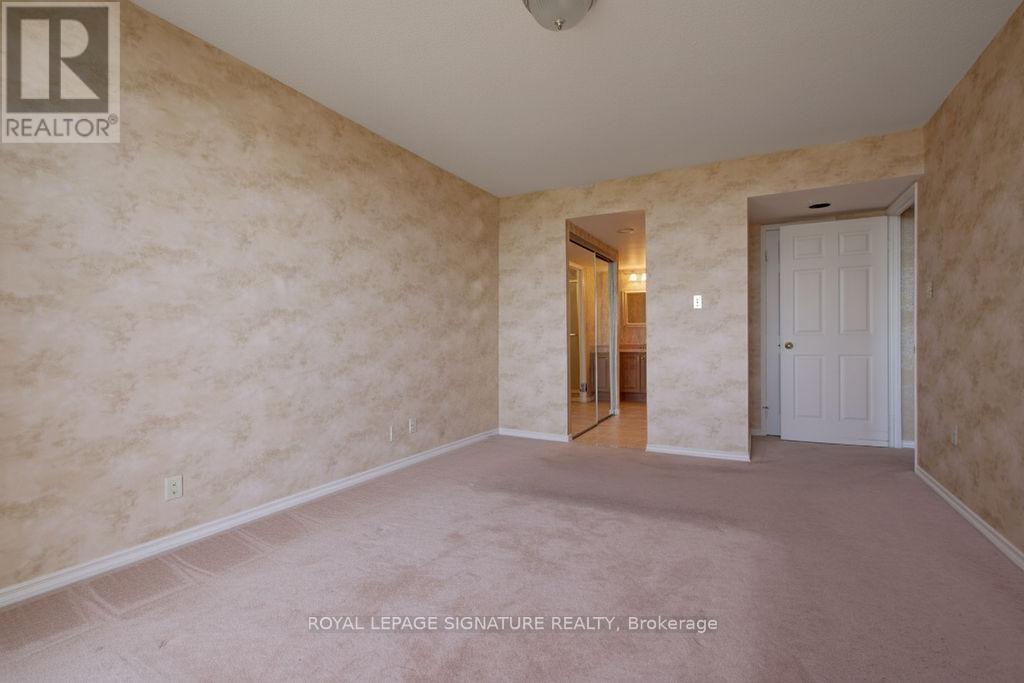 704 - 1271 Walden Circle, Mississauga (Clarkson), Ontario  L3J 4R4 - Photo 31 - W12385551