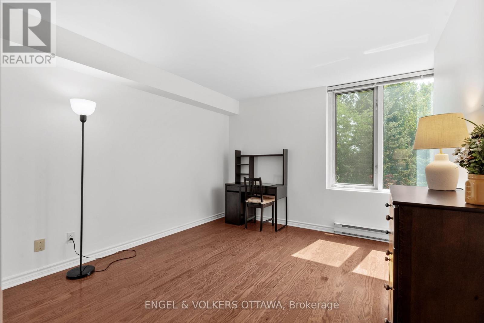 305 - 3105 Carling Avenue, Ottawa, Ontario  K2H 5A6 - Photo 19 - X12386047