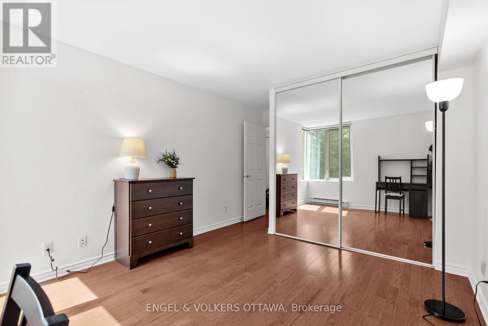 305 - 3105 Carling Avenue, Ottawa, Ontario  K2H 5A6 - Photo 20 - X12386047