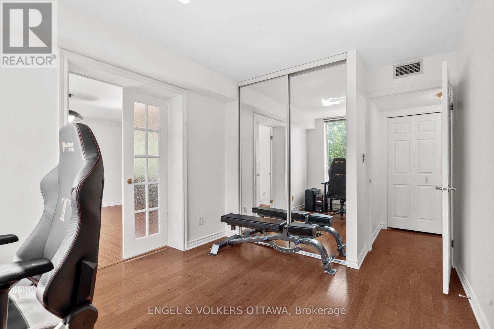 305 - 3105 Carling Avenue, Ottawa, Ontario  K2H 5A6 - Photo 22 - X12386047