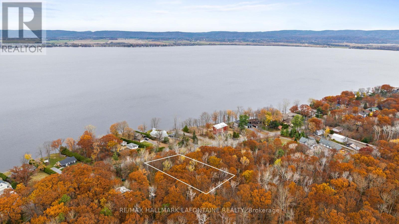 881 Bayview Drive, Ottawa, Ontario  K0A 3M0 - Photo 16 - X12386052