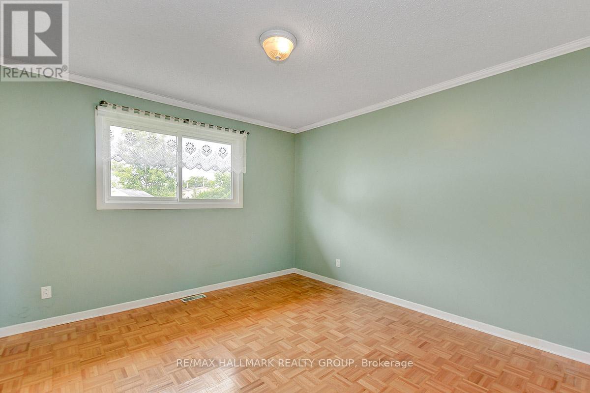 1134 Maisonneuve Street, Ottawa, Ontario  K1C 1L1 - Photo 16 - X12386053