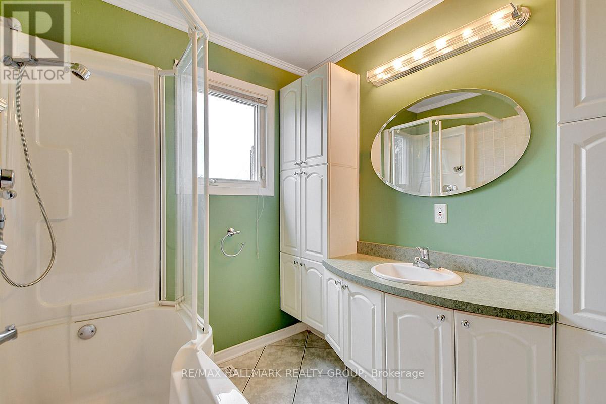 1134 Maisonneuve Street, Ottawa, Ontario  K1C 1L1 - Photo 24 - X12386053