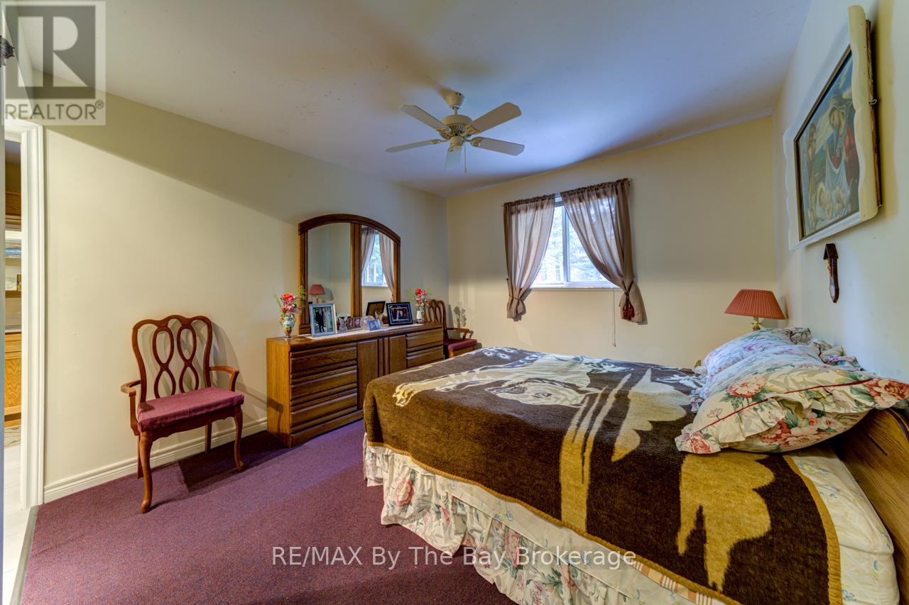 58 29th Street N, Wasaga Beach, Ontario  L9Z 2E1 - Photo 16 - S12386048