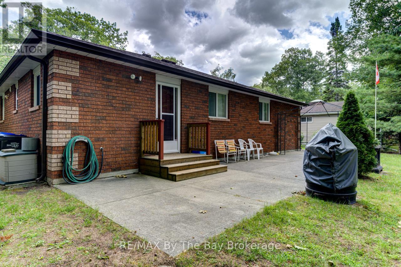 58 29th Street N, Wasaga Beach, Ontario  L9Z 2E1 - Photo 25 - S12386048