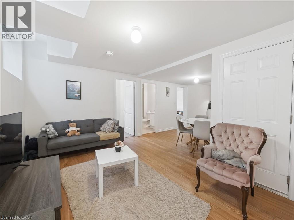 6 Bannister Road, Barrie, Ontario  L9J 0L4 - Photo 38 - 40765188