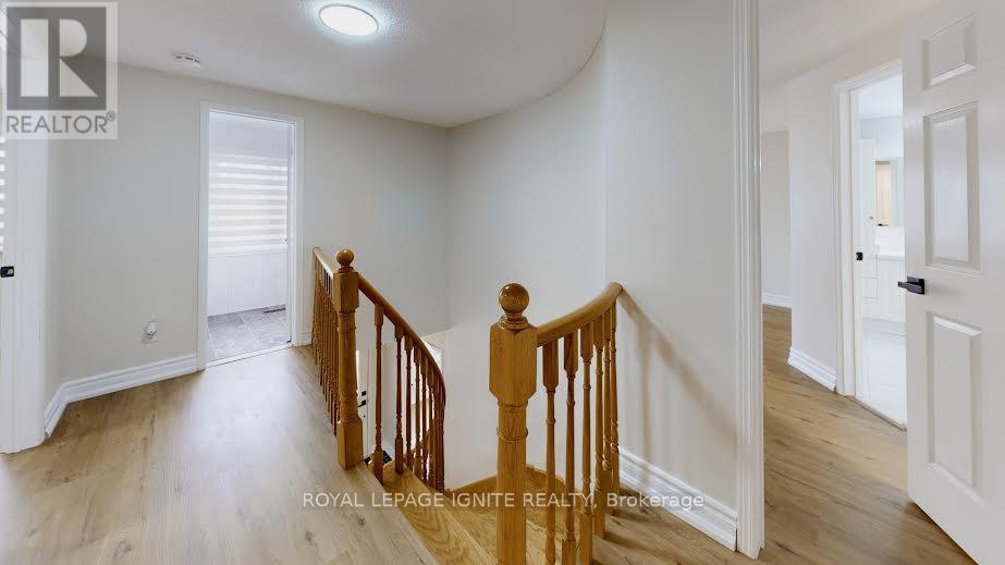 18 Littleborough Court, Toronto (Highland Creek), Ontario  M1C 4S5 - Photo 19 - E12386043