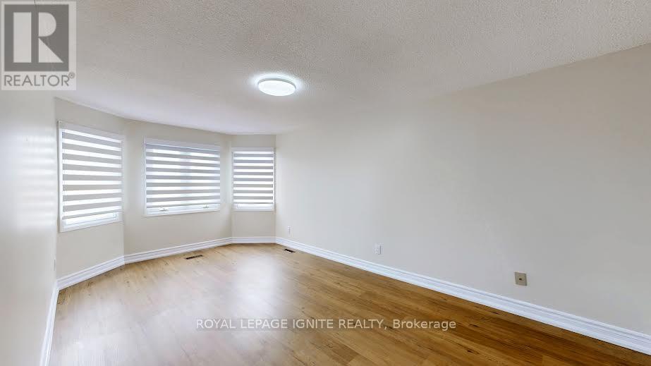 18 Littleborough Court, Toronto (Highland Creek), Ontario  M1C 4S5 - Photo 22 - E12386043