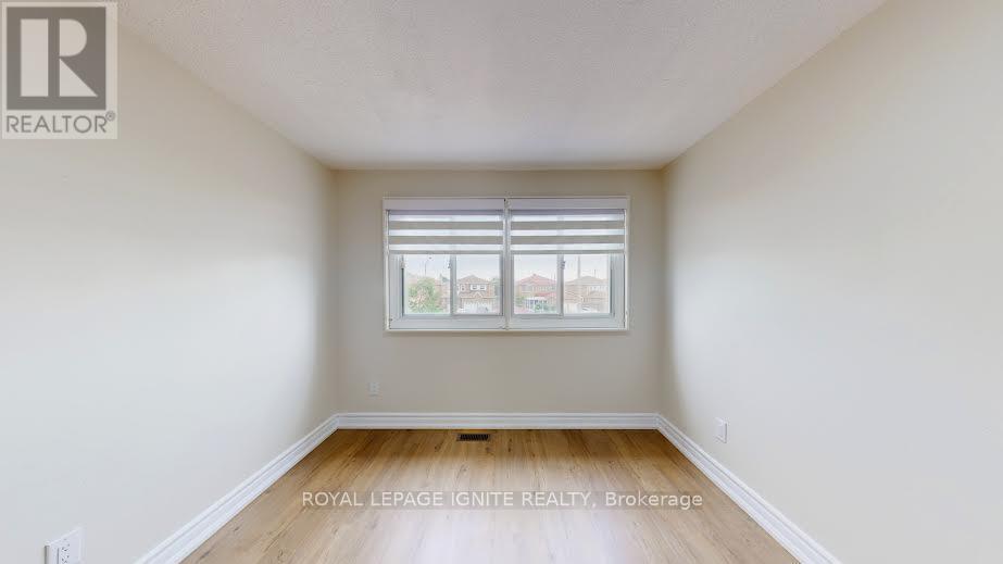 18 Littleborough Court, Toronto (Highland Creek), Ontario  M1C 4S5 - Photo 33 - E12386043
