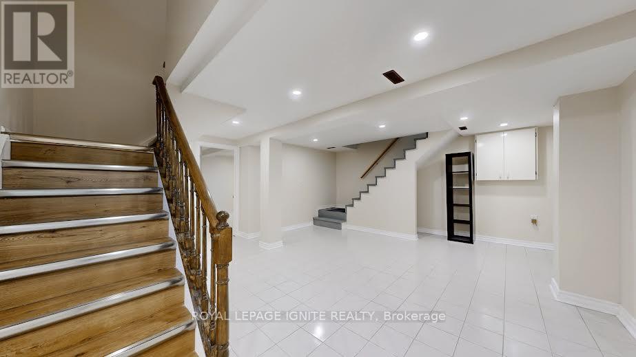 18 Littleborough Court, Toronto (Highland Creek), Ontario  M1C 4S5 - Photo 39 - E12386043