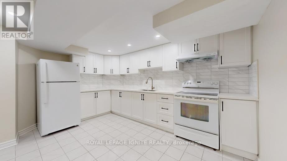 18 Littleborough Court, Toronto (Highland Creek), Ontario  M1C 4S5 - Photo 40 - E12386043