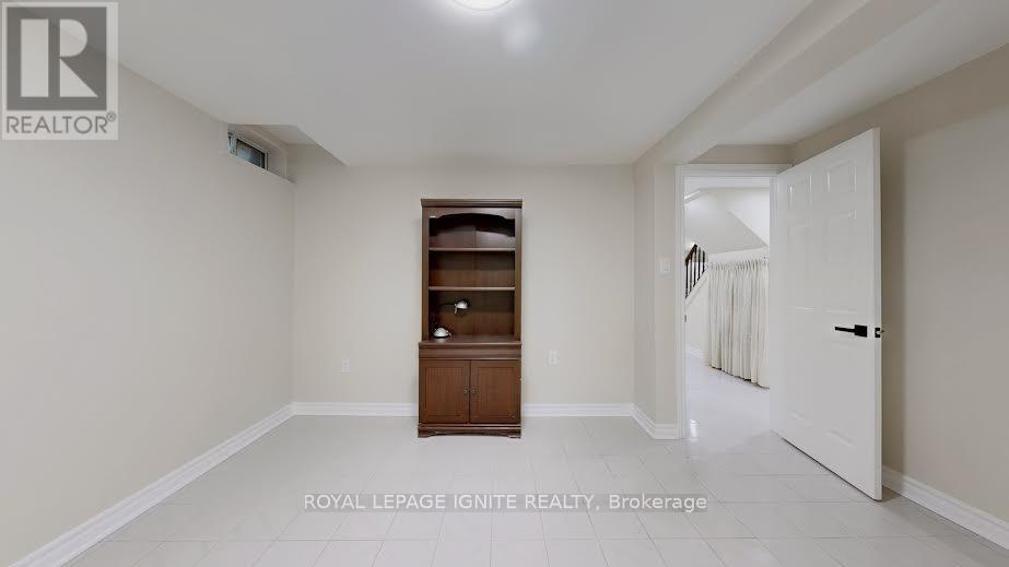 18 Littleborough Court, Toronto (Highland Creek), Ontario  M1C 4S5 - Photo 41 - E12386043