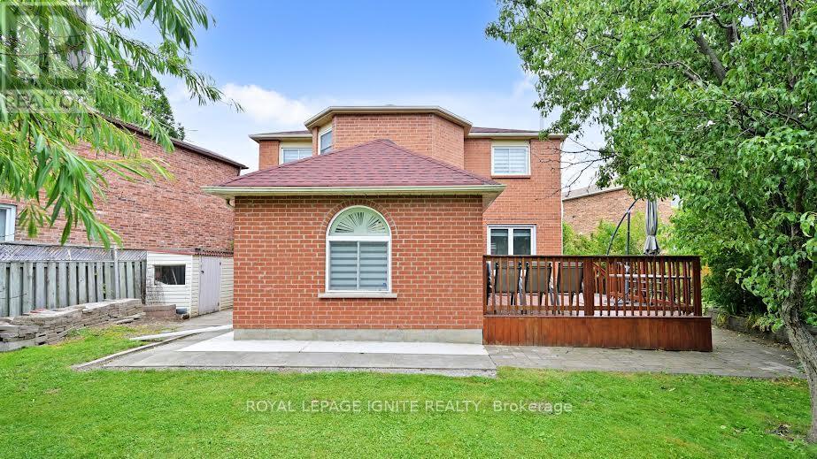 18 Littleborough Court, Toronto (Highland Creek), Ontario  M1C 4S5 - Photo 47 - E12386043