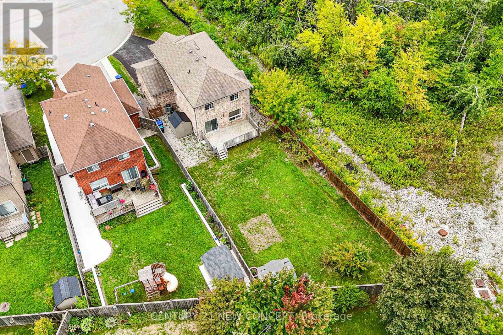 2174 Taggart Crt, Innisfil (Alcona), Ontario  L9S 0C4 - Photo 3 - N12386038