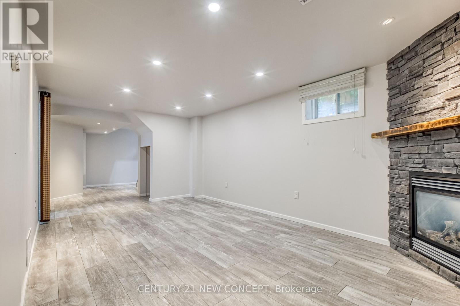 2174 Taggart Crt, Innisfil (Alcona), Ontario  L9S 0C4 - Photo 42 - N12386038