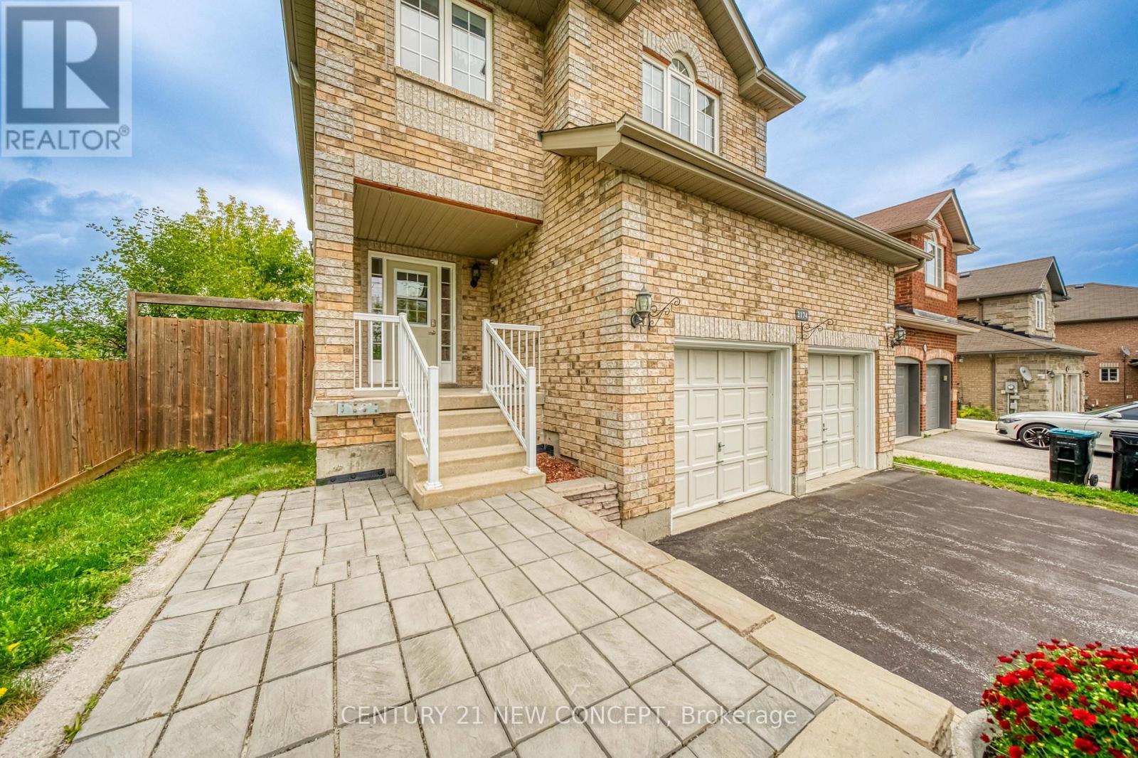 2174 Taggart Crt, Innisfil (Alcona), Ontario  L9S 0C4 - Photo 5 - N12386038