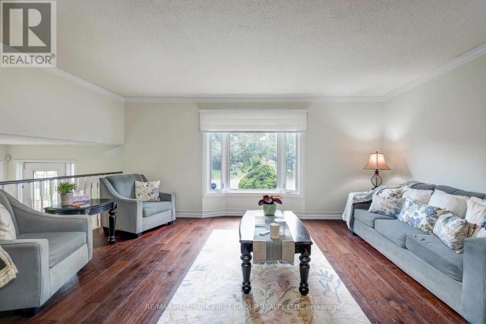 130 William Stephenson Drive, Whitby, Ontario  L1N 8V1 - Photo 6 - E12386081