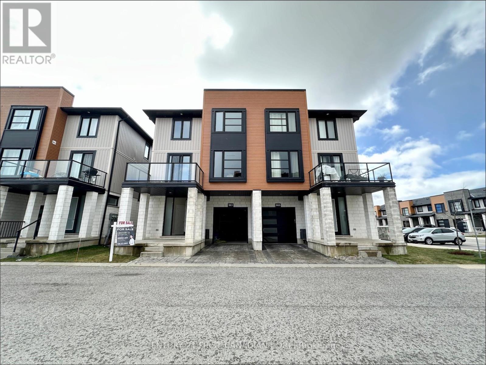 961 - 961 MANHATTAN WAY, London North, Ontario