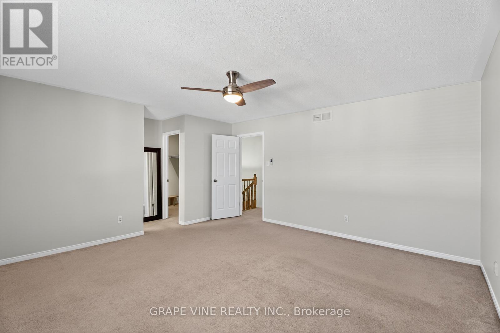 9 Stoneleigh Street, Ottawa, Ontario  K2G 7A2 - Photo 19 - X12386055