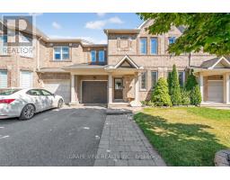9 STONELEIGH STREET, Ottawa, Ontario